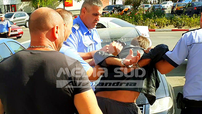 Scandalagiu incatusat