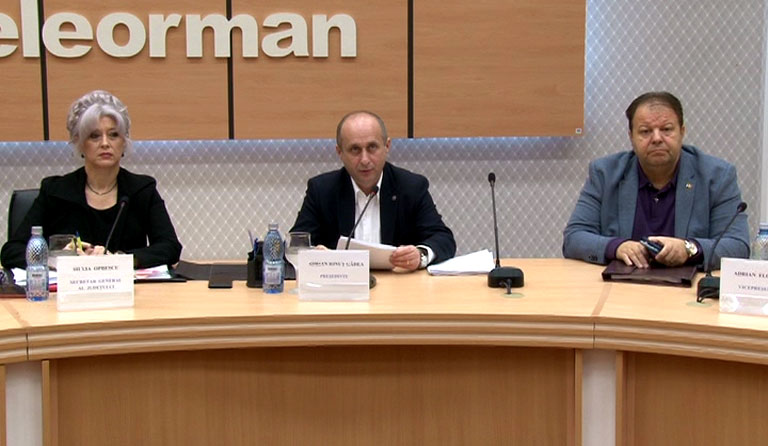 Patru proiecte au fost retrase de pe ordinea de zi
